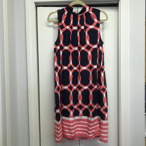 👗 NWT Crown and Ivy Shift Dress 👗